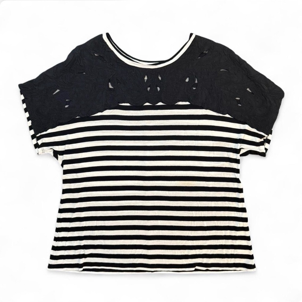 Women's Chico's Black and White Striped Lace Yoke